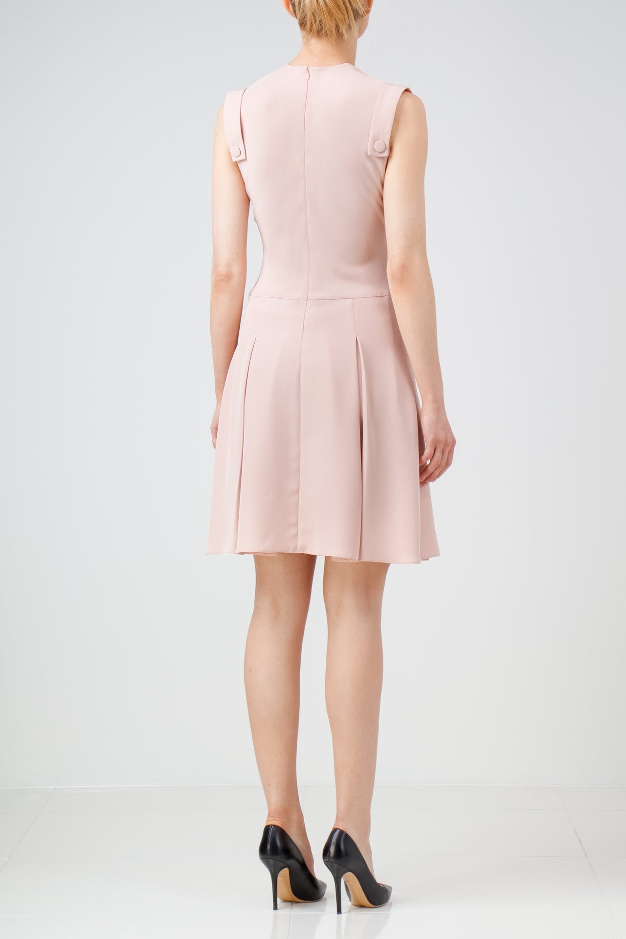 Theory pleated hotsell day dress